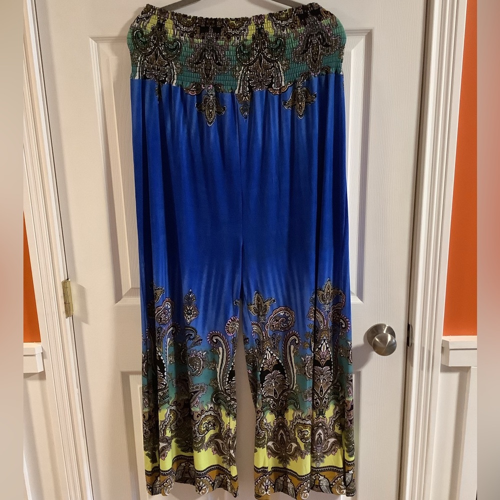 2XL NWOT Palazzo pants.